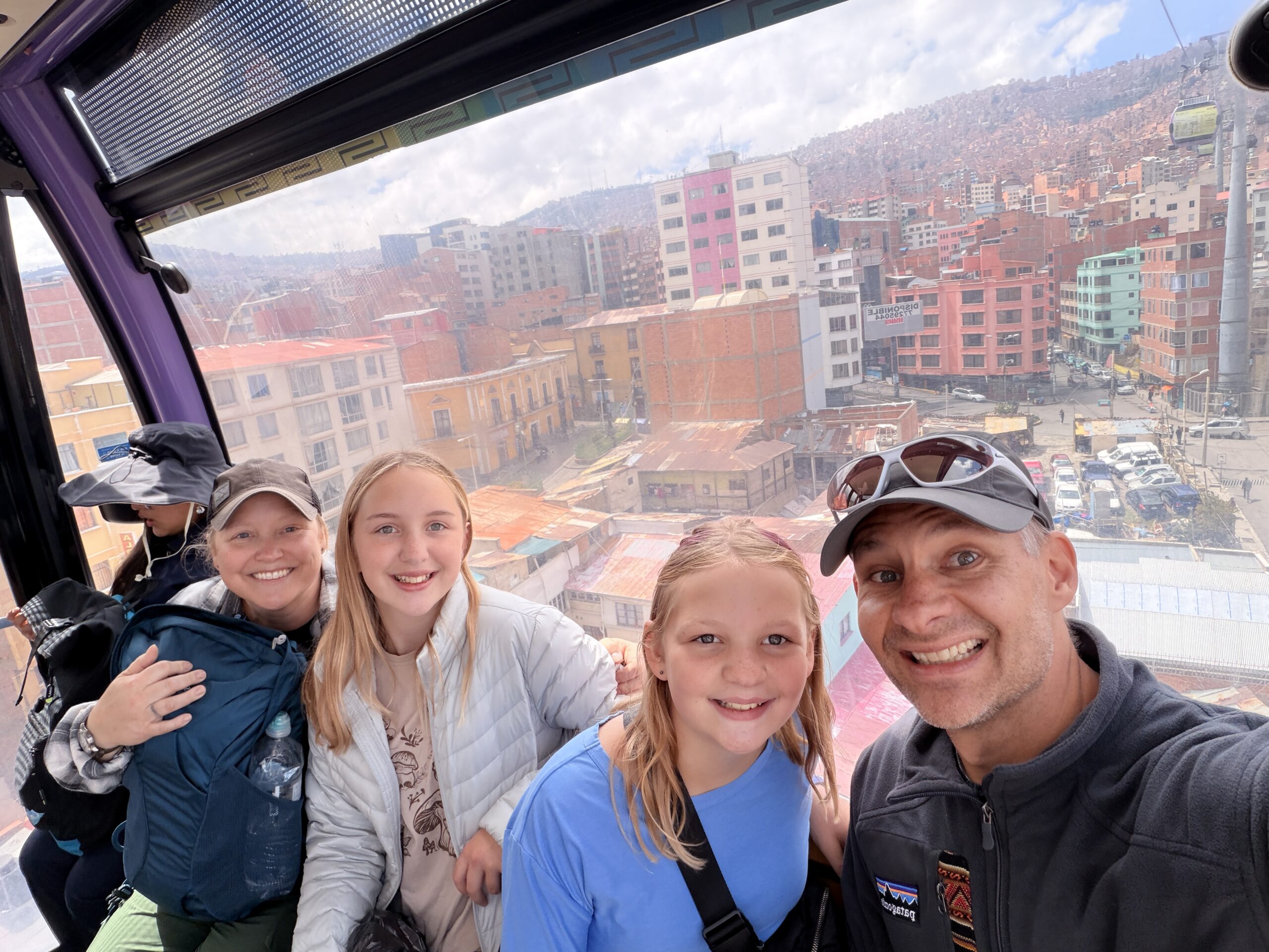 Our first land border crossing – Peru to Bolivia!